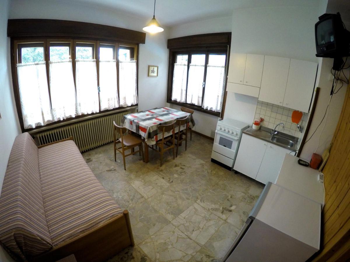 Residence Catullo Bezzecca Extérieur photo